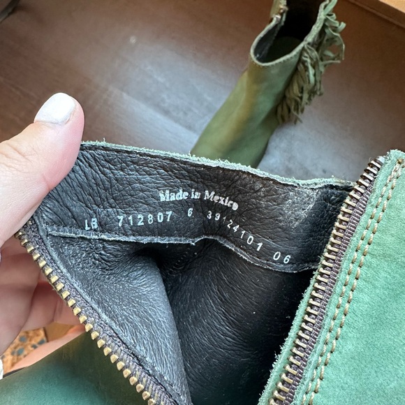 Liberty Black Booties - 6 - Picture 4 of 7